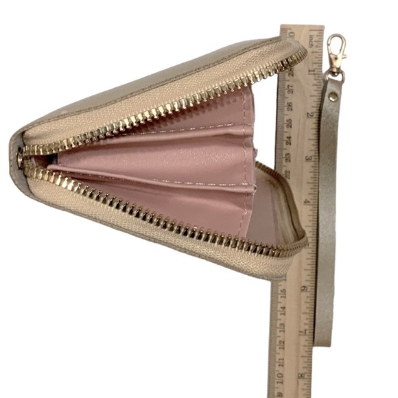 Minnie Mickey Mouse Wristlet Clutch  Convertible Long Wallet Disney Theme Pink - Picture 7 of 16